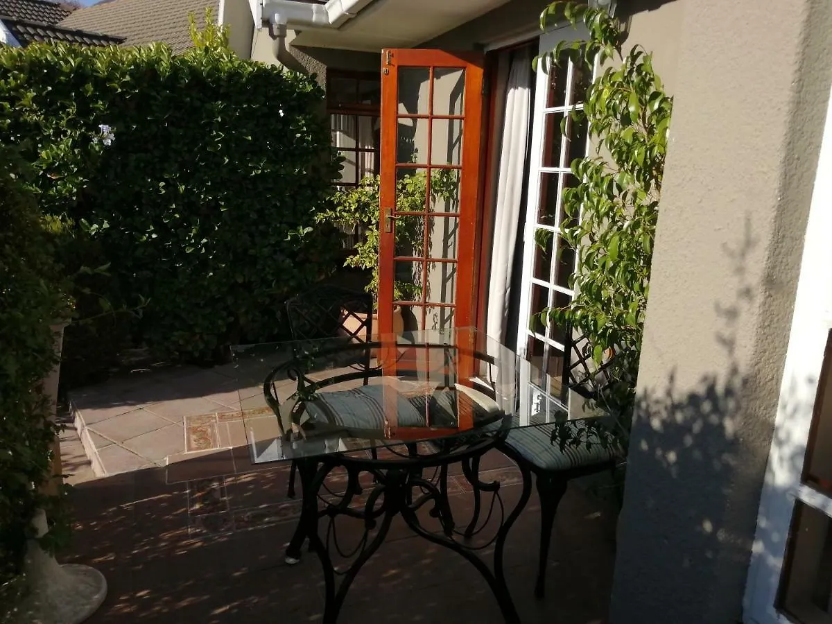 Mooring House Hotel Somerset West 3*,  South Africa