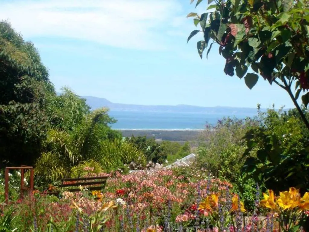 Mooring House Hotel Somerset West Guest house